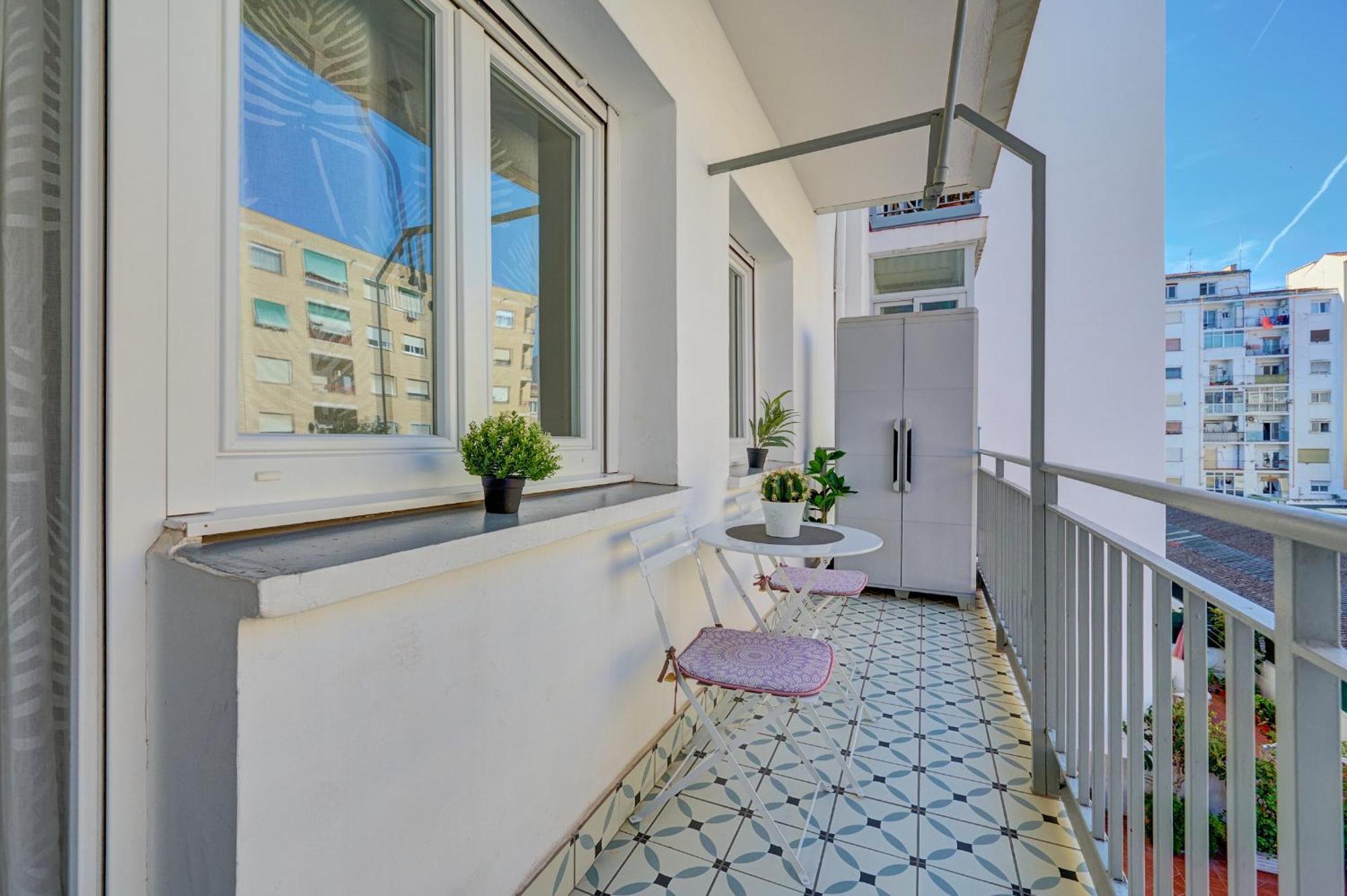 Mugica - Gran Via Apartment โลโกรโญ ภายนอก รูปภาพ